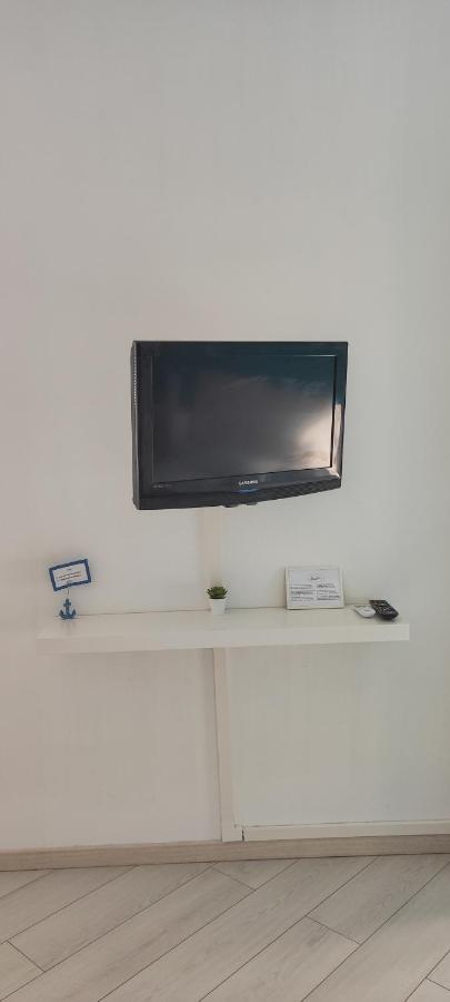 Blu Mare Otel Cenova Dış mekan fotoğraf